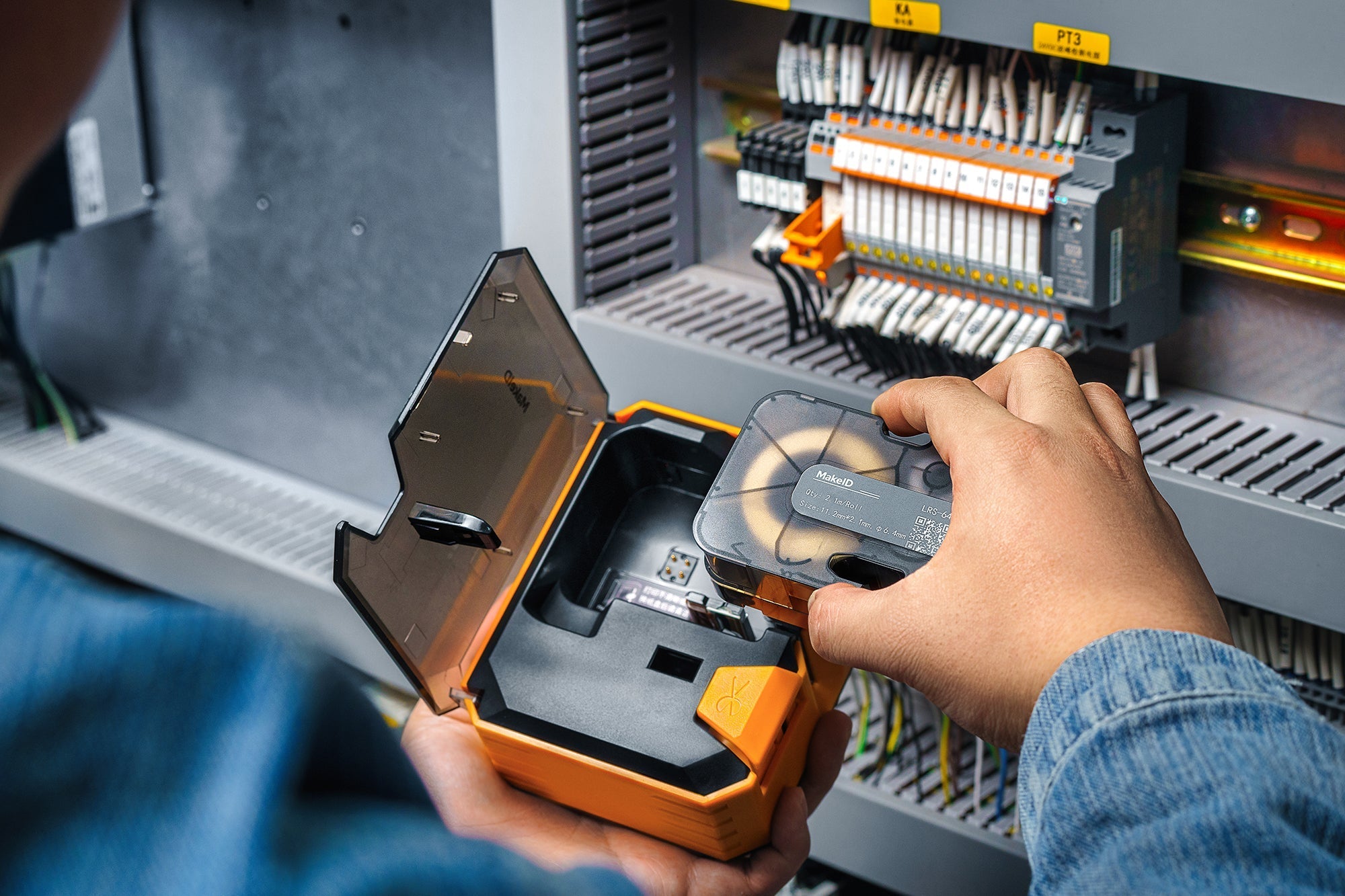 How to Choose a Cable Label Maker: Complete Buying Guide 2026
